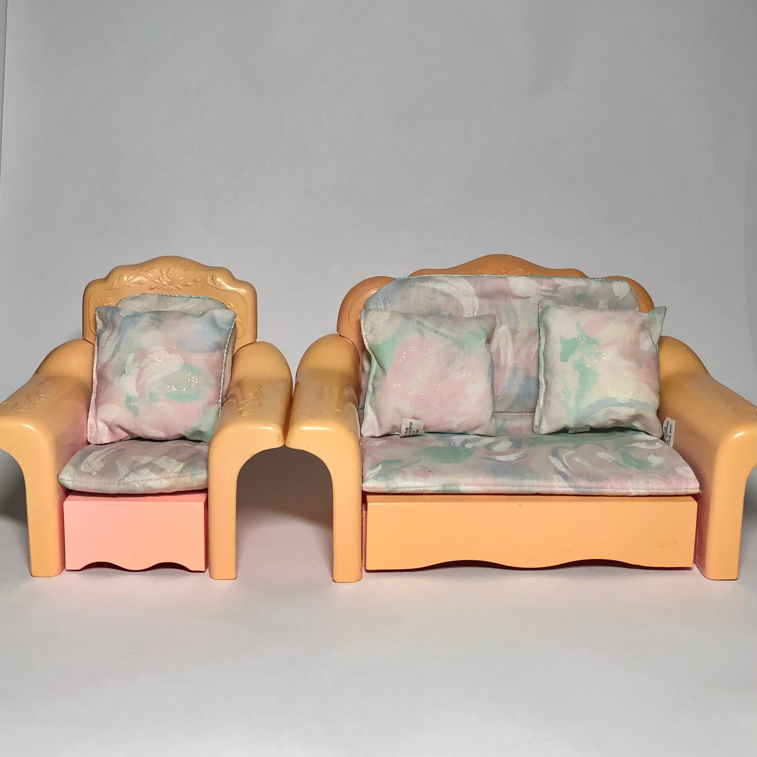 Barbie sofa set hotsell