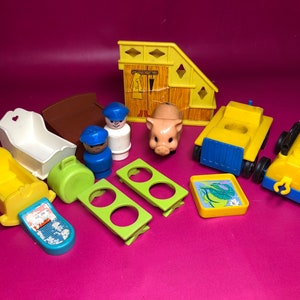 Vintage Fisher Price LITTLE PEOPLE Figures & Accessories - Pick Your Own - 70s 80s - FP