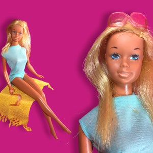Vintage Barbie Sunset Malibu PJ Steffie Face Wearing Loop Scoop 1454 Yellow Pilgrim Shoes Vintage Barbie Sunset Malibu PJ Steffie Face Wearing Loop Scoop 1454 Yellow Pilgrim Shoes