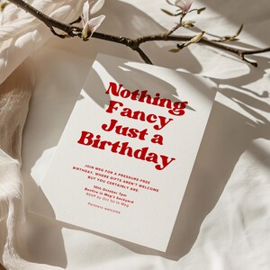 Modello di invito di compleanno minimalista, invito semplice per festa (download digitale)