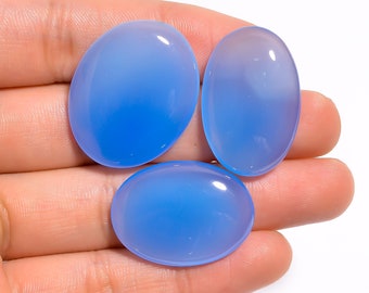 Cabochon calcédoine bleue, formes ovales, calcédoine bleue, pierres précieuses 28 x 21-30 x 24 mm, 91 ct, 3 pièces
