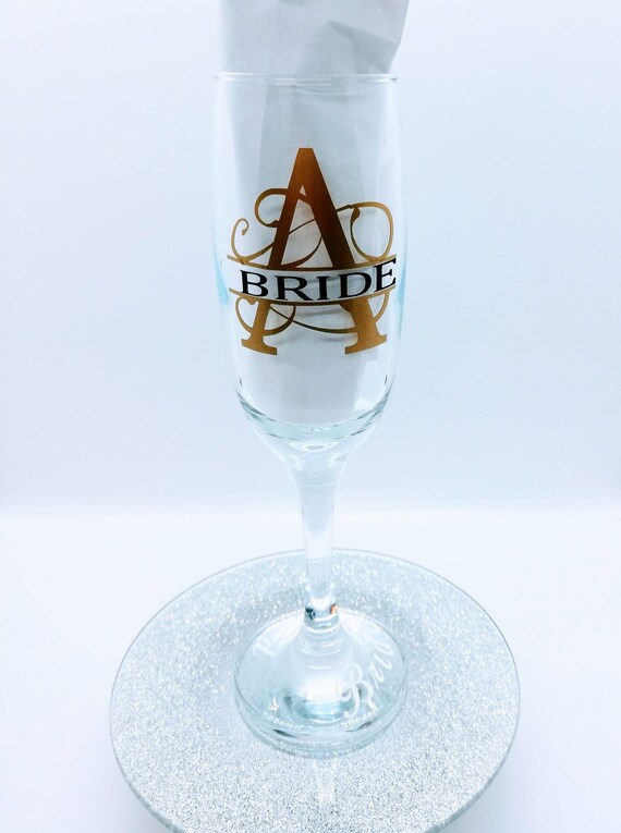 Personalised Wedding Champagne Flute Glass Bride, Groom, Best Man, Groomsman Bridesmaid Mother of the Bride, Father of The Bride x 2 Glasses