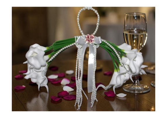 Elegant Calla Lily Bridal Handbag Bouquet – Luxury Handmade Wedding Flowers for Modern Brides