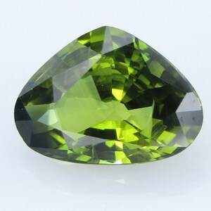 1.03 Cts Natural Partie Green  Sapphire  Rare Loose Gemstone Pear Cut