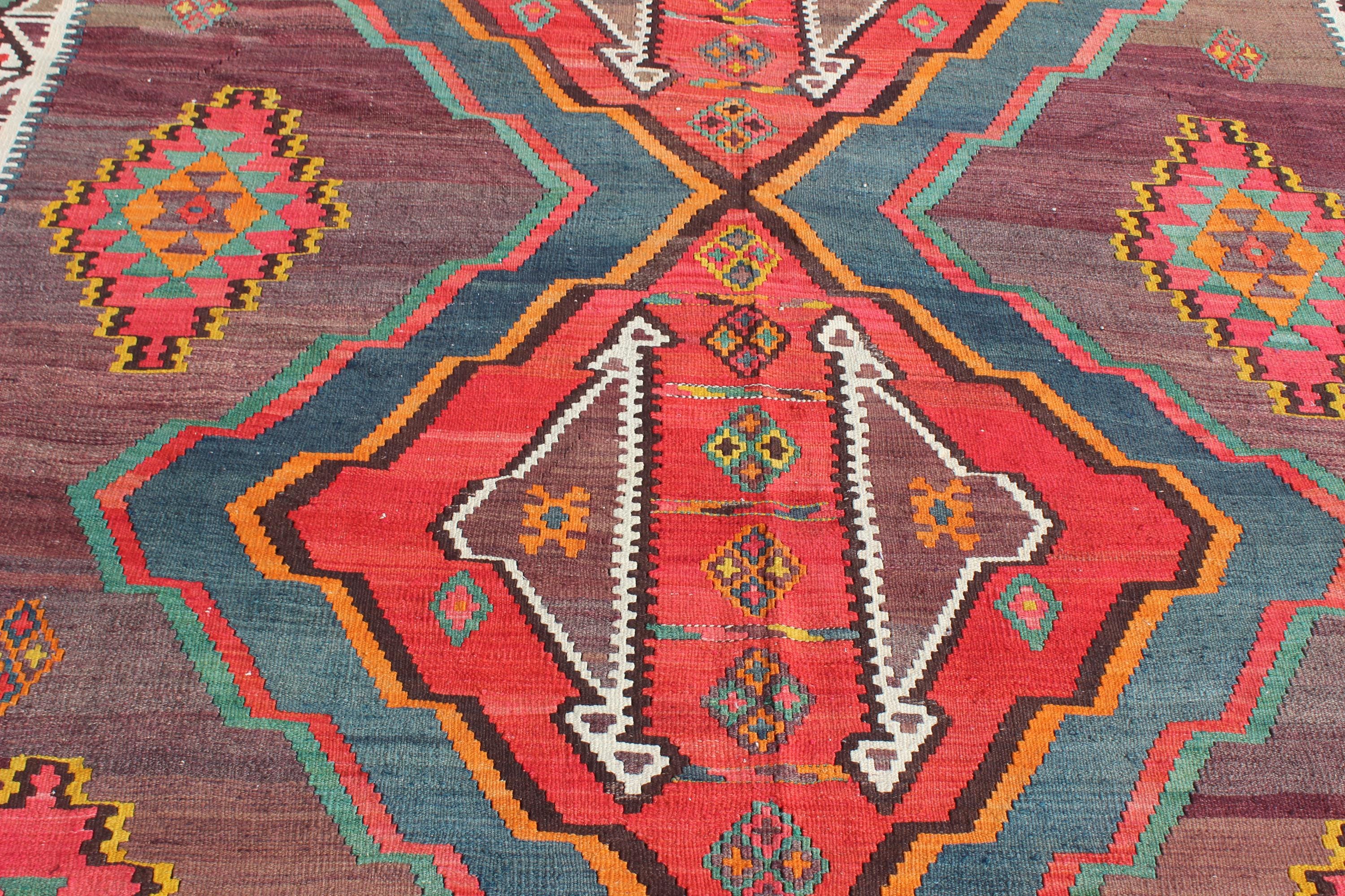 大型ヴィンテージキリムラグ：手織りウールトライバルラグ（8 x 12