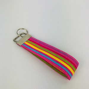 Schlüsselband rosa bunt gestreift Mädchen Baumwolle Sommer Accessoire Schultüte Schlüsselbund Anhänger Band Schlaufe Geschenk Stoff Muster