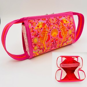 Kleine bunte Kosmetiktasche Seepferdchen pink mit Fächern