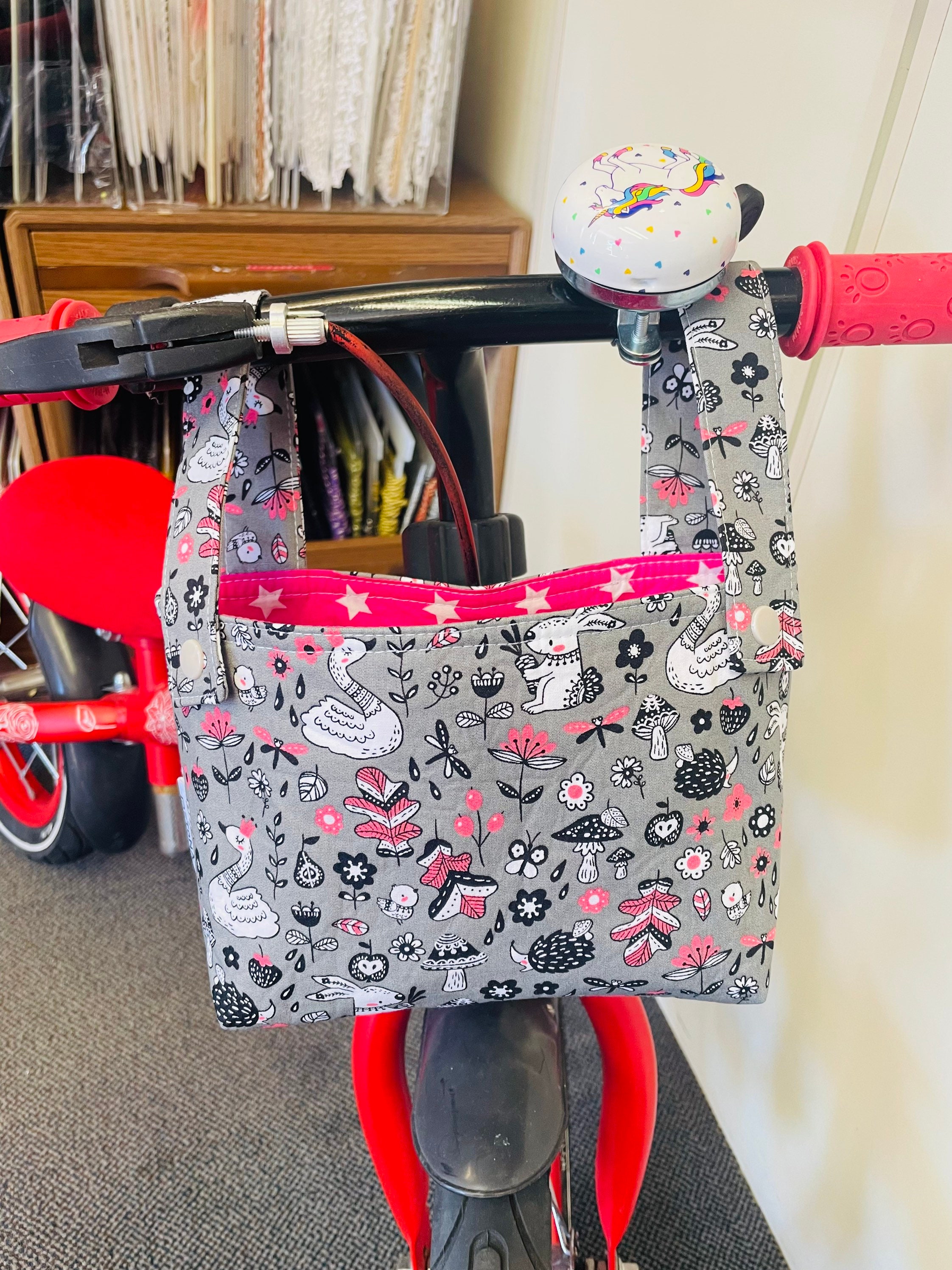 Handlebar hotsell bag kids