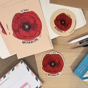 Je suis antifasciste • Lot de 3 cartes postales, 1 autocollant et 1 aimant illustré coquelicot • fleurs • rouge • résistance