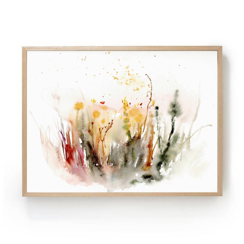 K&ouml;nnte beinhalten: Aquarellmalerei eines Feldes mit Wildblumen in Gelb-, Orange-, Rot- und Gr&uuml;nt&ouml;nen. Die Blumen sind in einem lockeren, abstrakten Stil gemalt, wobei der Hintergrund in Wei&szlig; verblasst.