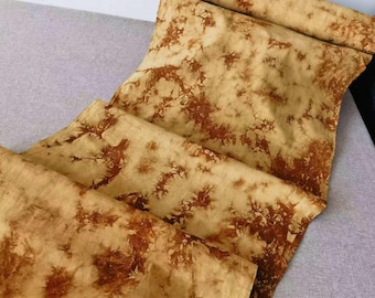 Tela de algodón Shibori teñida a mano: tinte botánico Huaimi y óxido de hierro