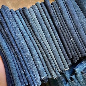 5pcs vintage indigo dyed worn out fabric scraps - solid natural faded blue - 20cmx40cm in size - boro fabric at random color