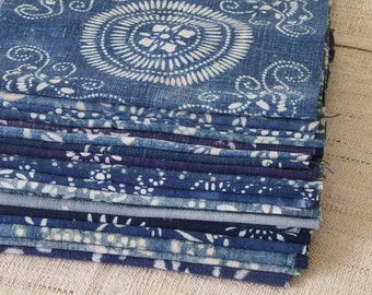 10pcs vintage Chinese batik fabric scraps - 20cmx20cm - indigo blue hand block print cotton woven fabric bundle at random pattern