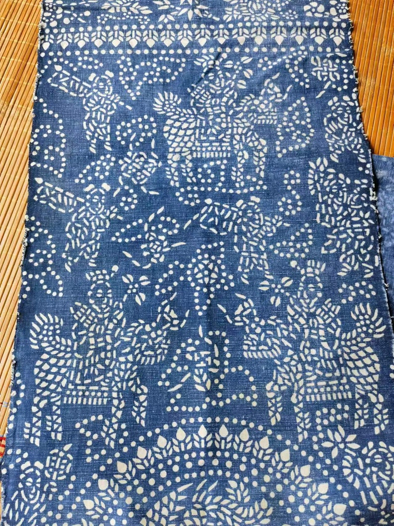 Vintage Chinese indigo batik cotton woven fabric paste resist katazome indigo plant natural dyed 38cm x 168cm in size image 6
