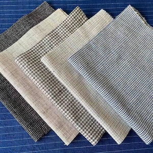 Set van 5 vintage geruite katoenen restjes: handgeweven boromateriaal, sashiko-textiel
