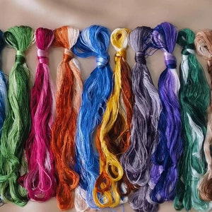 50 couleurs assorties pure soie de mûrier fil à broder écheveaux de soie pour broderie à la main frange bricolage