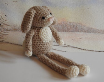 Crochet Rabbit Pattern with pattern for carrot