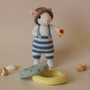 Crochet Mouse Pattern - Pip the Summer Mouse