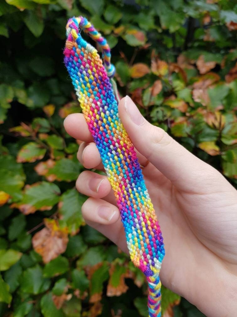 Rainbow plaid 2024 friendship bracelet