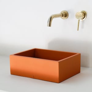 Vasque en béton forme rectangle couleur terre cuite N10
