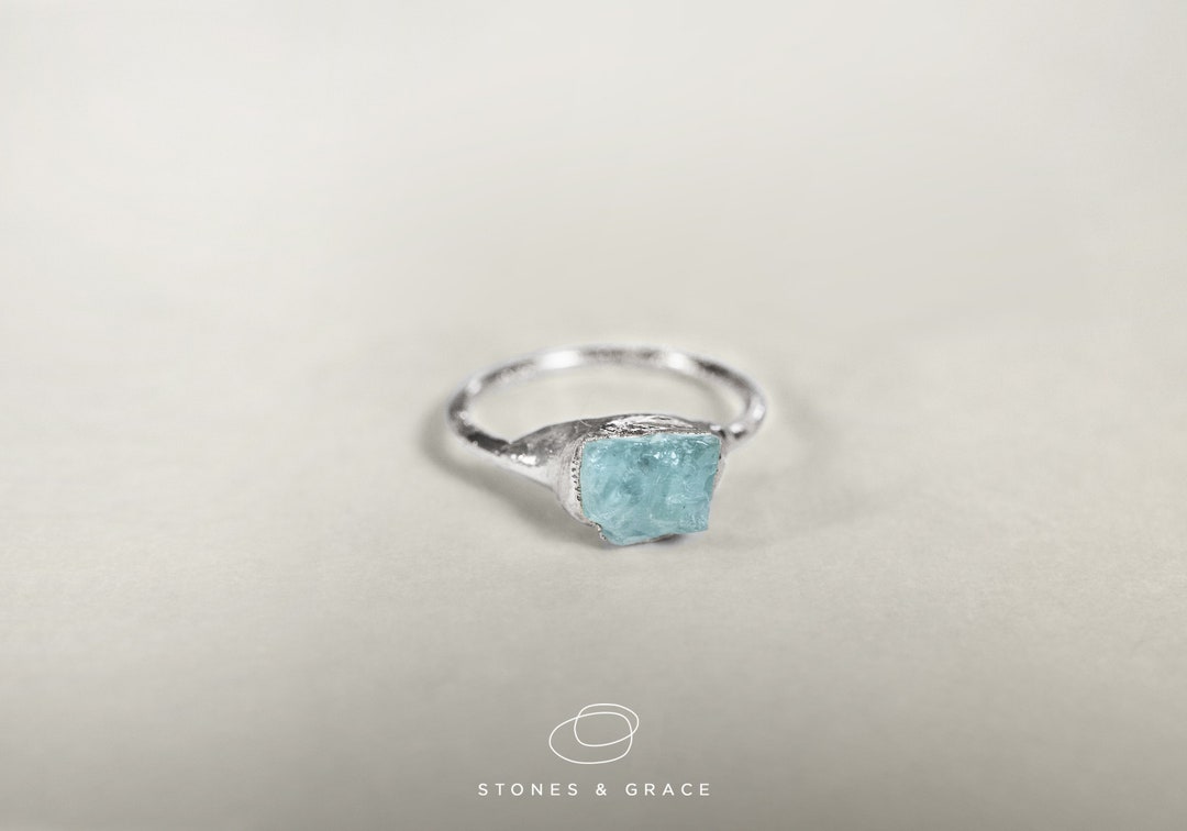 AQUAMARINE Set in a Hammered Solid Silver Bezel Ring Natutral ...