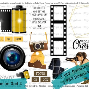 Op de afbeelding: Een printbaar vel met een christelijk thema met een camera lens, filmrollen en een citaat uit Psalm 91:14. De tekst luidt: "Want hij heeft zijn liefde op mij gericht, daarom zal ik hem bevrijden." Het vel bevat ook de tekst "Focus op God" en "Focus op Christus".