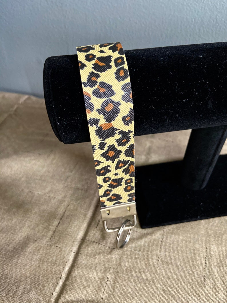 Cheetah print keychain