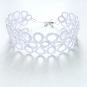 UV Reactive Neon Lace Bracelet - Glow in Dark Rave Accessory for Festivals & 90s Parties, Unique Handmade Lace Frivolite / Tatting