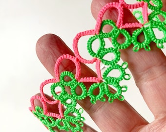 NEON Pink & Grün Techno Halskette: Handgemachter UV Schwarzlicht reaktiver Schmuck für Techno Party, Summer Rave bereit Freundin Geschenk, anpassbar