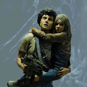 Very Rare 'ALIENS' Ripley Saves Newt 1/6 scale Resin Model kit