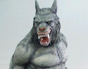 Very Rare Big 1/4 Scale 'Velkan' Werewolf 0n Rock - from Van Helsing Model Kit