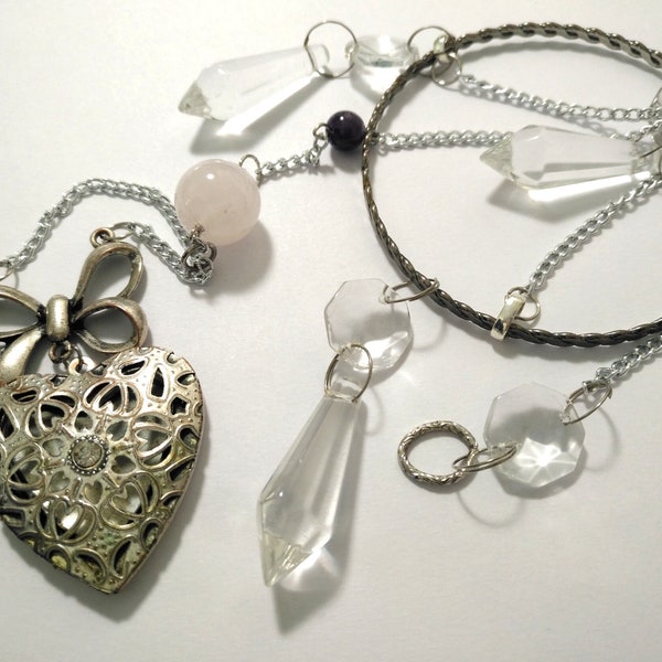 rose quartz & amethyst crystal mobile. crystal chandelier. mobile bebe. healing crystal suncatcher. decorations noel. baby mobile.softgrunge