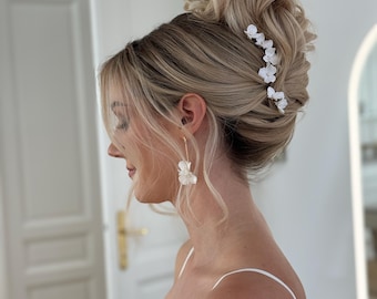 FLORA Floral Bridal Hairpins Set, Romantic Wedding Hair Accessories, Pearl Flower Hairpiece