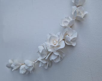 STELA| White bridal hair vine, Wedding headpiece, Floral hairpiece with pearls, Bridal accessories