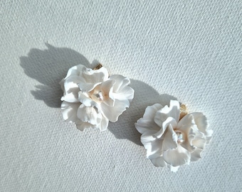 MIMI floral earrings, bridal statement stud earrings, bridal jewellery, wedding accessories, white flower earrings, handmade jewellery