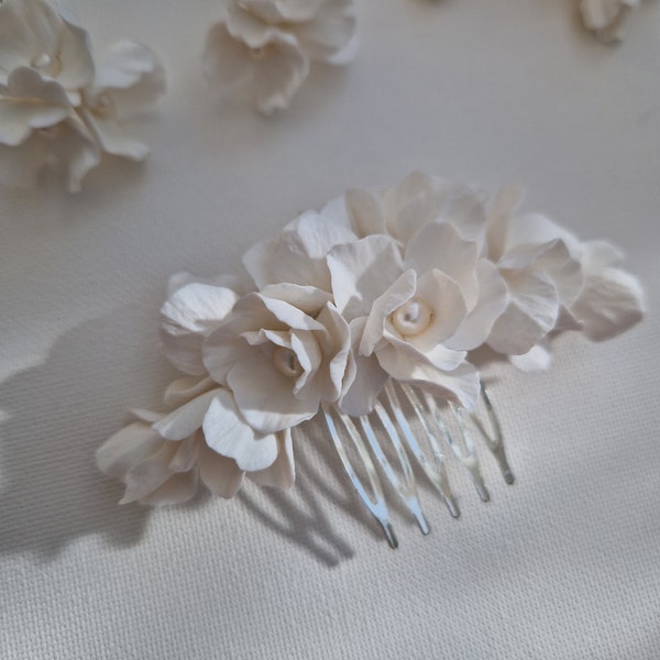 STELA | Bridal hair comb, white flower hair slide, wedding hair clip with clay flowers, floral hair piece, wedding hair accessories