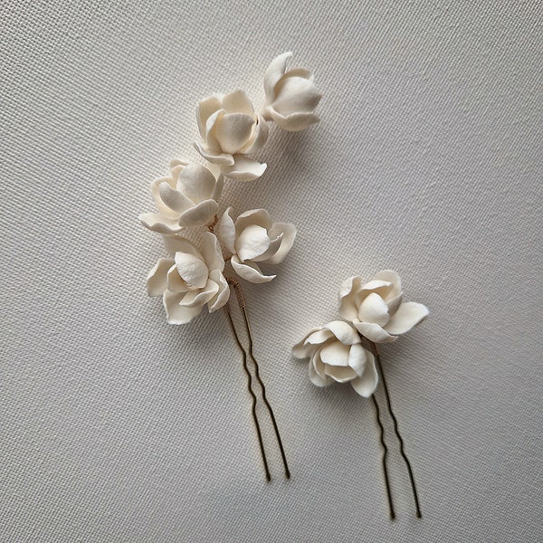 MAGNOLIA | Bridal floral hairpins, wedding hair accessories, bridal hairpiece, clay flower hair pins in ivory