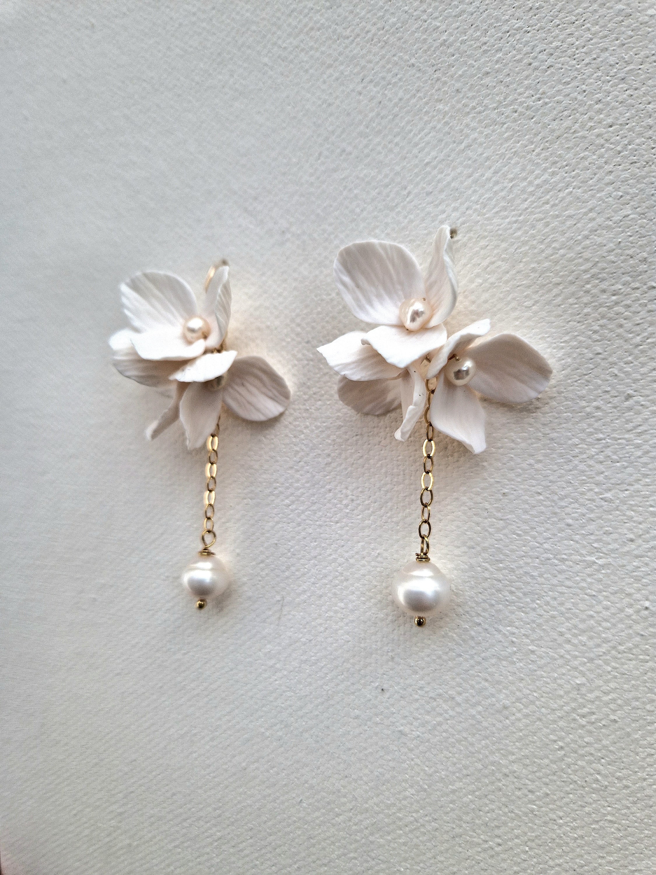 Floral Pearl Bridal Earrings
