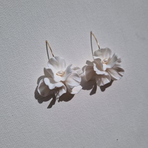 ULA earrings, floral bridal earrings, porcelain flower floating earrings with pearls, floral statement earrings, bridal jewellery