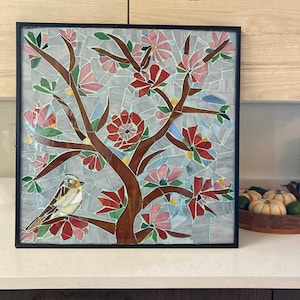 Mosaik vogel auf einem Baum