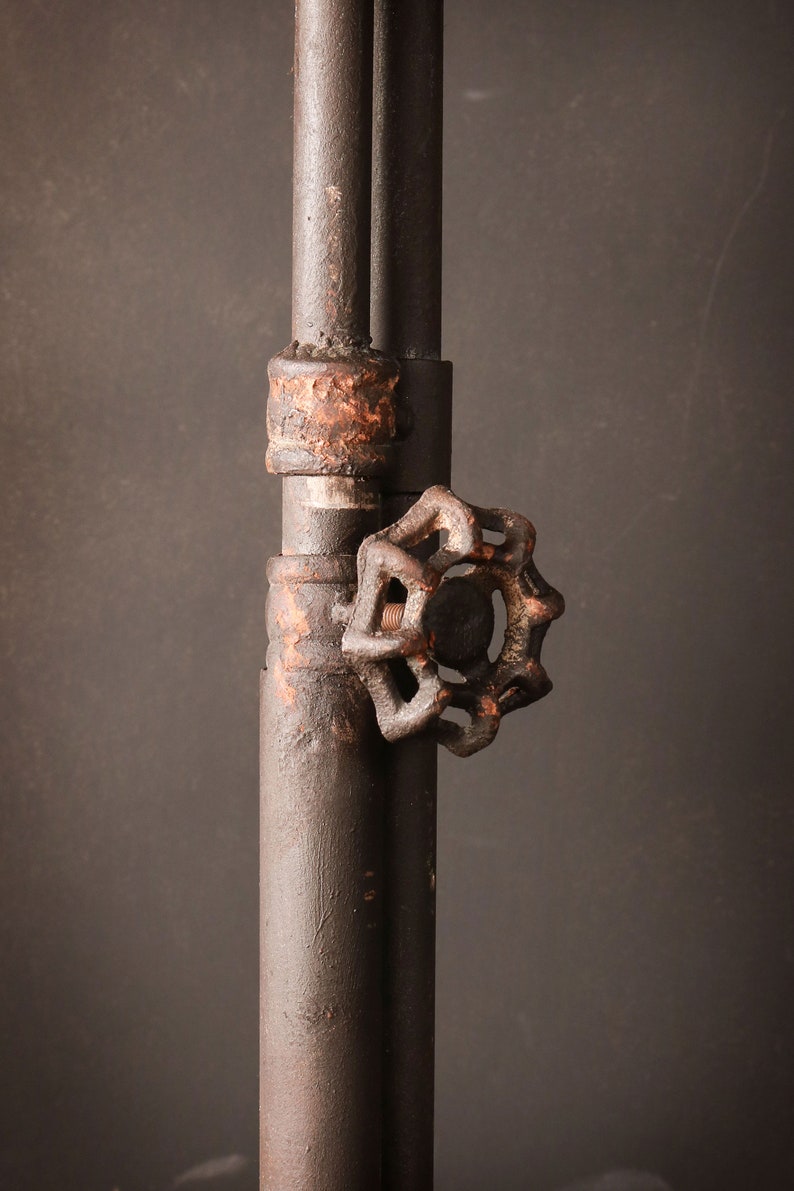 Vintage Industrial Style LED Floor Lamp Retro Iron Black Metal 5 - Floor Lamps - iD Lights image