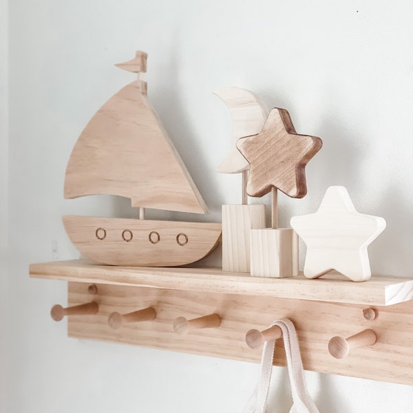 nautical nursery - sailboat nursery decor - wood sailboat - decor baby nautical - ocean themed nursery - baby shower nautical - boys room