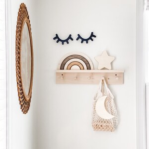 peg shelf nursery