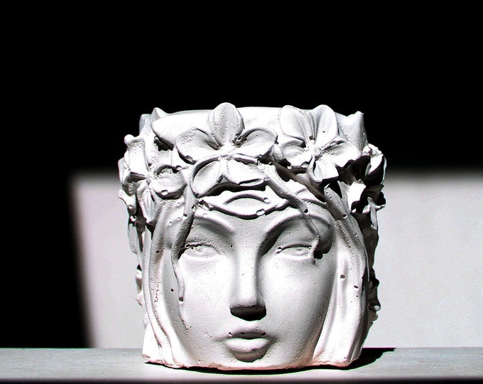 Angel- Handmade Pot / Makeup Organizer / Pen Organizer  ( Free Gift Wrapping)