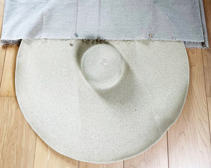 The Extreme Hat - Extra Large Afro Hat (80 cm Hat) with a Handmade Packing Bag