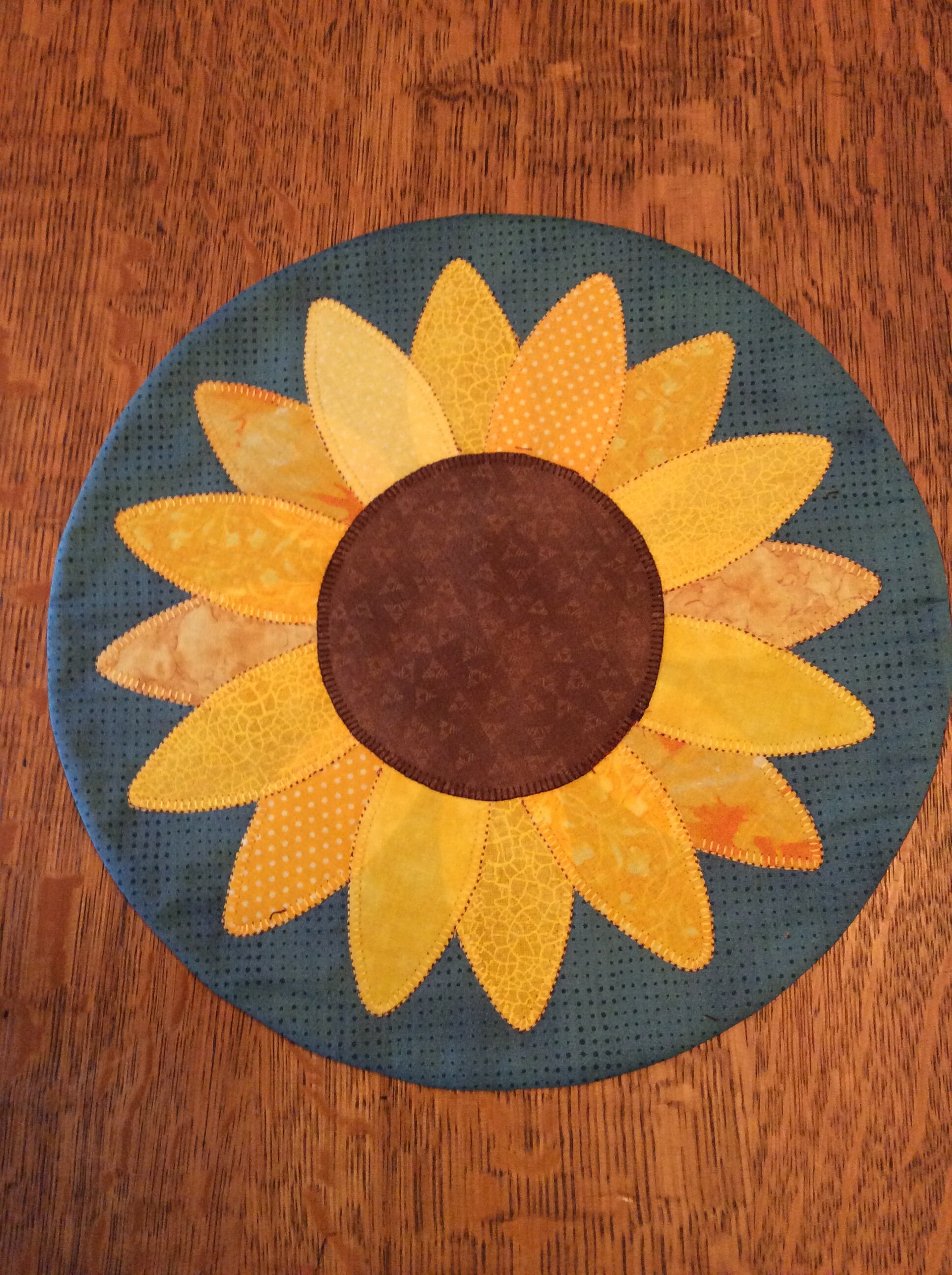 Round sunflower placemat Etsy