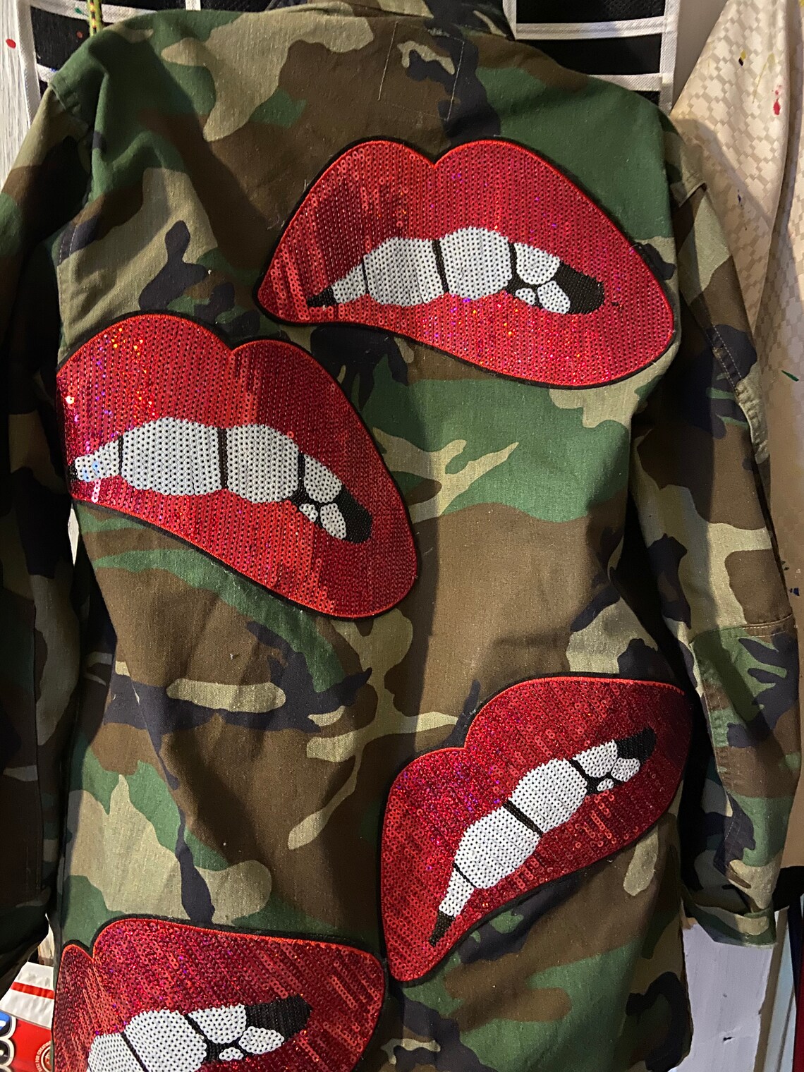 Camouflage Jacket With Lipsarmy Fatiguecamolip Patchesfree Etsy