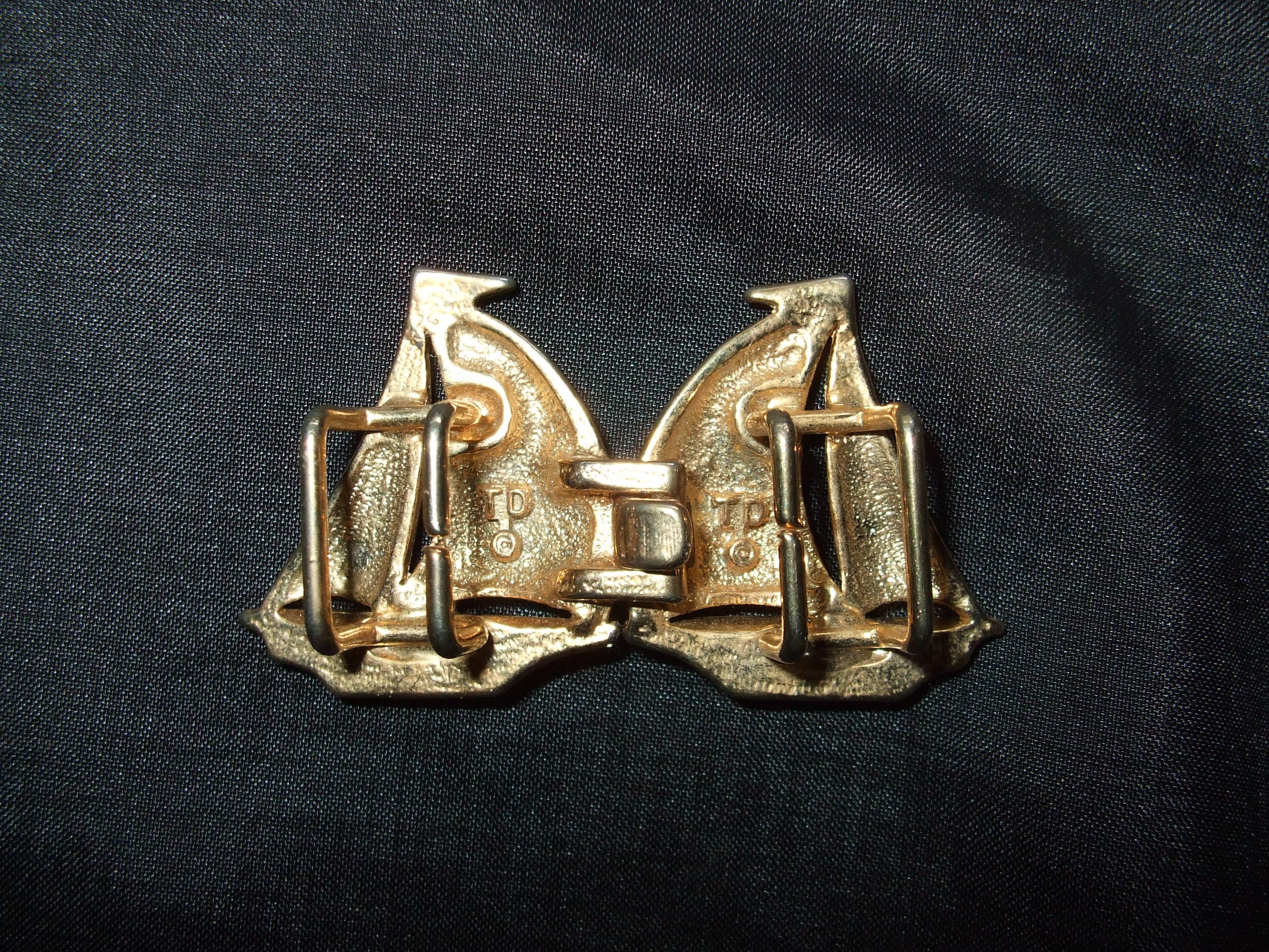Vintage Gold Tone TD Sailboat Buckle, Small Thelma Deutsch  display picture 2