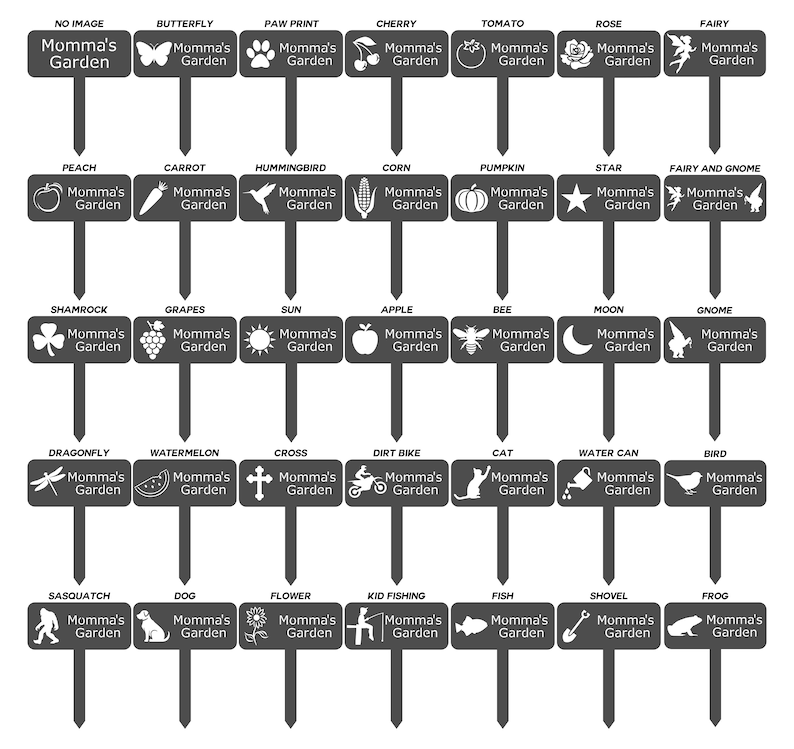 Puede incluir: Un conjunto de 36 marcadores de jard&iacute;n con ilustraciones en blanco y negro de varios objetos, animales y plantas. Cada marcador tiene el texto "Momma's Garden" impreso en &eacute;l.
