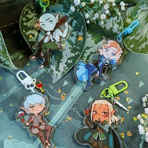 Dragon Age – chibis van 3 inch – doorzichtige acrylsleutelhanger (dubbelzijdig)